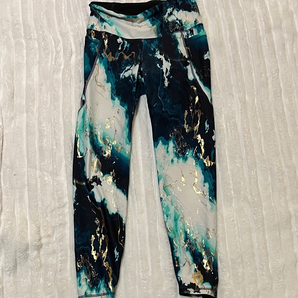 Old Navy Women’s Leggings with Blue and Gold Marble Print